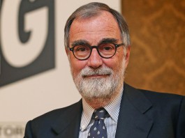 Approvata l’estensione dell’aliquota Iva del 4% a quotidiani e periodici diffusi elettronicamente Il Presidente della Fieg, Maurizio Costa.