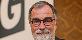 Aliquote Iva ridotte per la stampa digitale: la proposta della commissione europea Il Presidente della Fieg, Maurizio Costa.