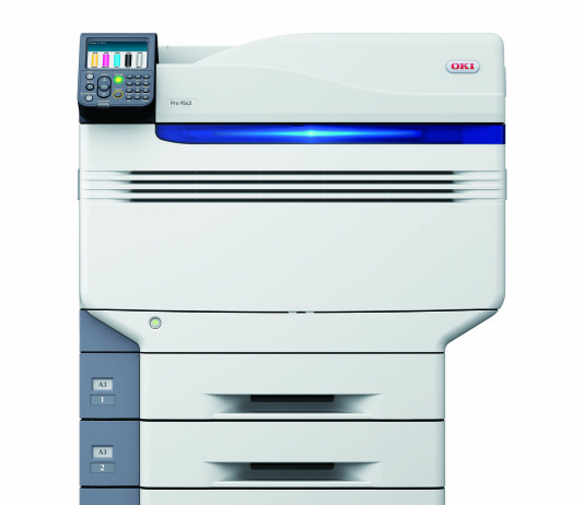 La nuova gamma di stampanti digitali professionali A3+ per le arti grafiche di OKI Pro9542- Stampante A3 CMYK + toner bianco