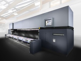 A Fespa Durst presenterà nuovi sistemi di stampa a base acqua per applicazioni LFP Rhotex 500.