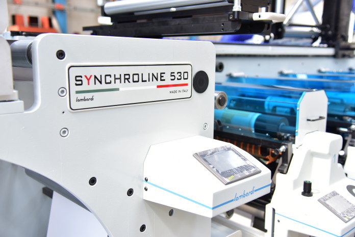 La Synchroline 330: una delle caratteristiche più apprezzate è la flessibilità dei contatti per l’istruzione e l’assistenza tecnica in rete.