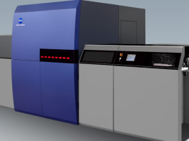 Konica Minolta KM-1: la prima installazione ufficiale in Europa KM-1, il nuovo sistema di stampa UV formato B2 di Konica Minolta.