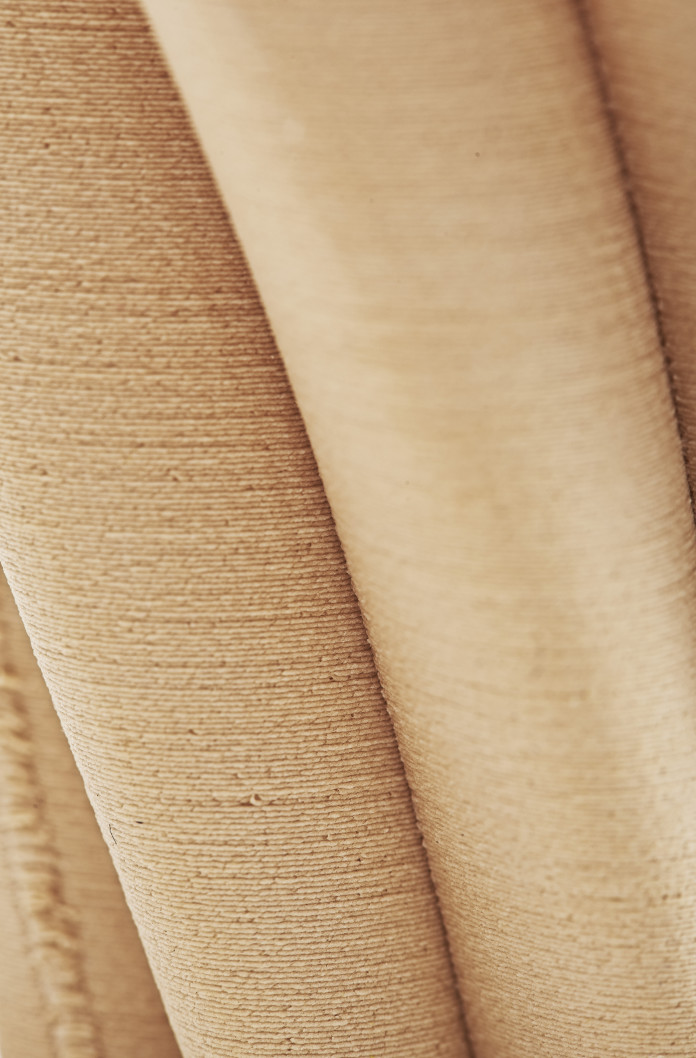 Un dettaglio di 3D-Paper, con la sua caratteristica texture e il colore in bilico tra quello del cartone e quello del legno.