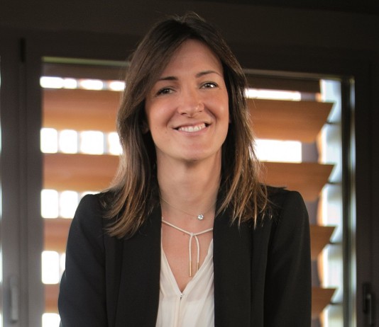 A Viscom la presentazione in anteprima della nuova Tx300P-1800B Rachele Bompan, AD di Bompan, importatore esclusivo per l’Italia dei prodotti Mimaki.