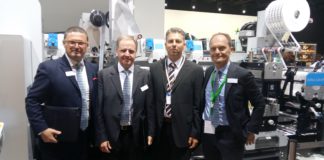 Label Center acquista una Gallus ECS 340 Da sinistra Andrea Citernesi, Business Driver Gallus, Rinaldo Mattera, Regional Sales Manager di Heidelberg Italia, Marco Barban, titolare di Label Center, e Alberto Mazzoleni Amministratore delegato di Heidelberg Italia.