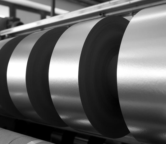 Lecta aumenta la capacità produttiva della gamma di carte metallizzate Metalvac