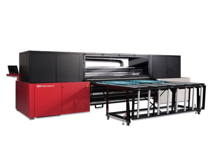 Jeti_Tauro_LED_rigid_sideways_RGB