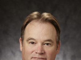 Randy Vandagriff parla della stretegia Kodak per il futuro, tra Ultrastream e Prosper Randy D. Vandagriff da maggio Presidente della divisione EISD (Enterprise Inkjet Systems Division) di Kodak e Vice Presidente di Eastman Kodak Company.