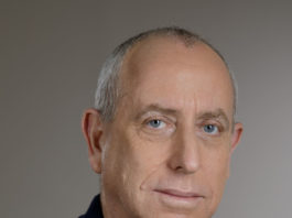 Asher Levy active chairman di Landa Digital Printing