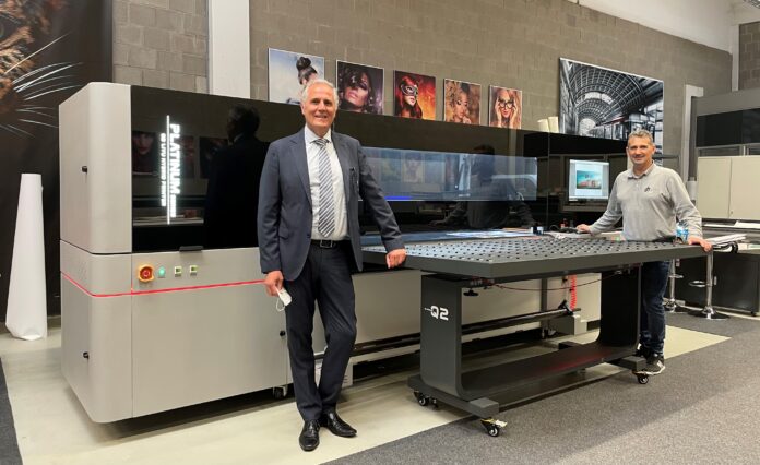 da sin. Marco Giannoni_Responsabile commerciale divisione sistemi digitali Brizzi Distribuzione - Diego Faccio_Responsabile Assistenza e Ricerca&Sviluppo Liyu Italia