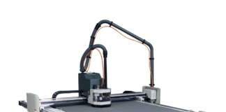 Valiani lancia Integra, il taglio per insegnistica e cartellonistica