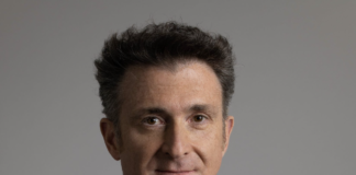 Fedrigoni entra nel mercato delle pellicole in PVC per veicoli