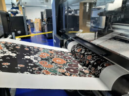 Epson, le stampe digitali di Monna Lisa al Museo del Tessuto di Prato