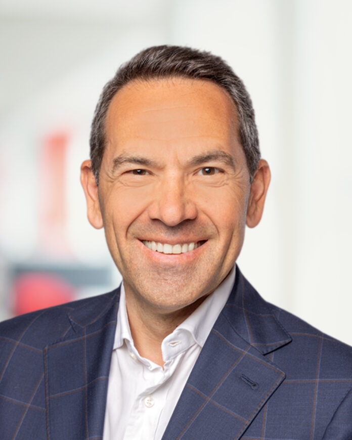 Andrea Isabella_Senior Partner Bain