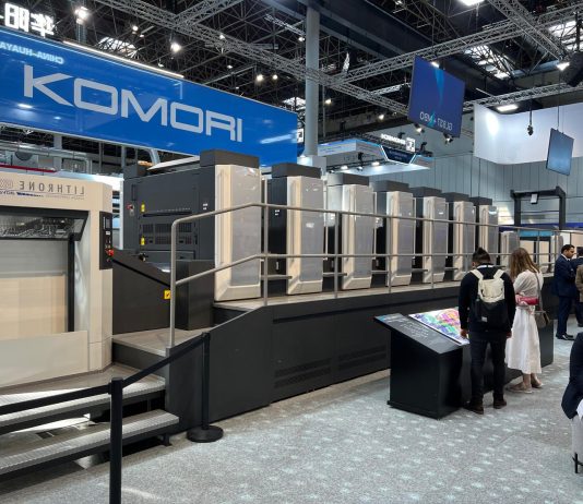 Live da drupa. Komori, il debutto della J-throne 29
