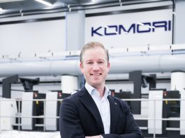 Komori, Peter Minis nuovo group marketing director