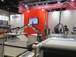 La produzione Zünd a Fespa non conosce soste