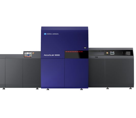 AccurioJet 30000: da Konica Minolta la nuova frontiera della stampa digitale inkjet UV LED B2+