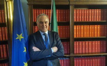 Rinnovo CCNL cartai e cartotecnici 2026–2028: aumento salariale e focus su giovani e sicurezza