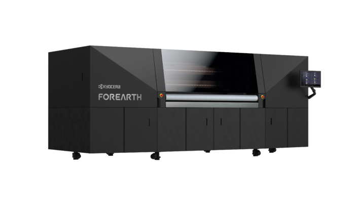 FOTO 1_kyocera FOREARTH