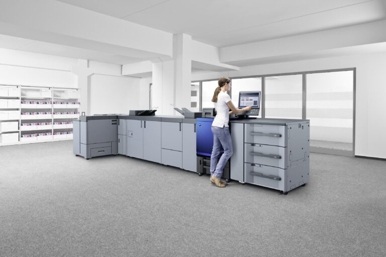 Konica Minolta: AccurioPress C5080, stampa sempre più automatizzata e produttiva