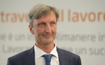 DS Smith Italia e Tiber Pack insieme per un packaging sostenibile: accordo strategico sulle soluzioni glue-free