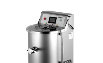 Fermenter for liquid natural yeast