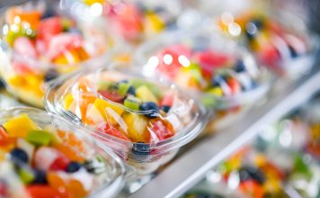 Nanotechnology and food packaging: State of the art and security