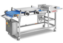 Moulder for baguettes and long bread