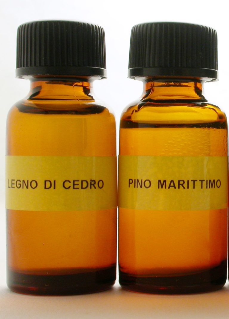 Produzione di oli essenziali: i problemi di qualità e le normative