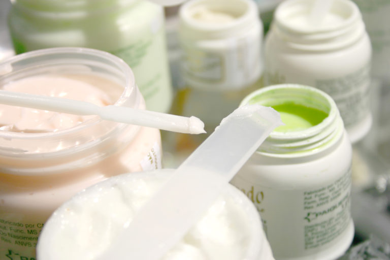 Microemulsioni per la conservazione di prodotti cosmetici