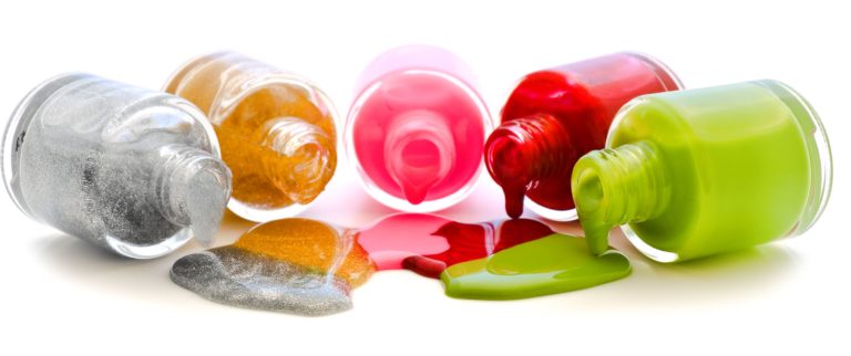 Formaldeide negli indurenti per unghie