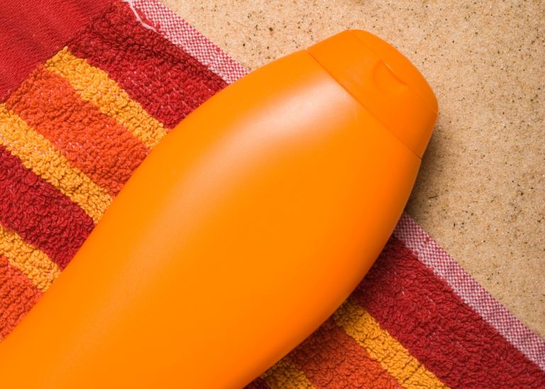 Poli 1-3 propandiolo in formulazioni solari