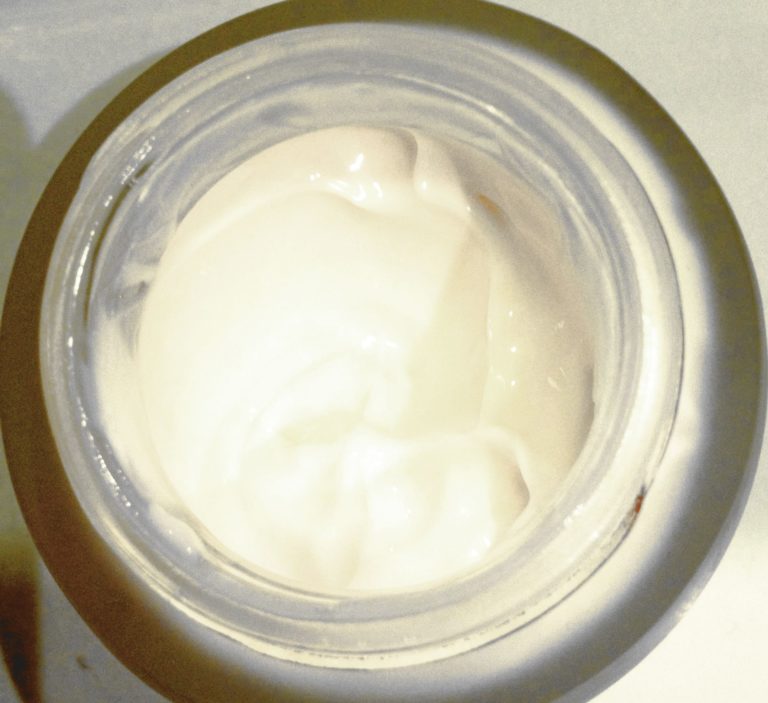 Effetti avversi dei parabeni nei cosmetici