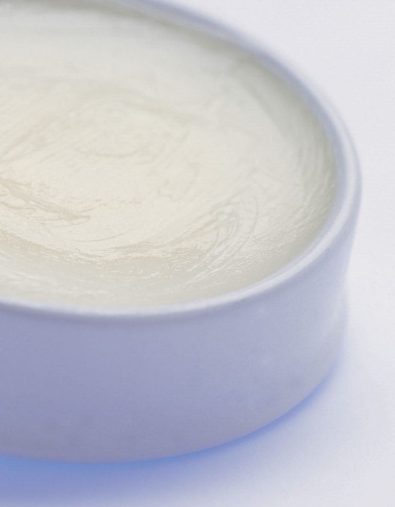 Sintesi enzimatica di composti cosmeceutici