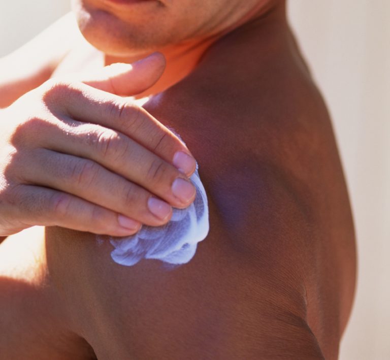 Nuovi derivati del benzophenone- 3 come filtri UV