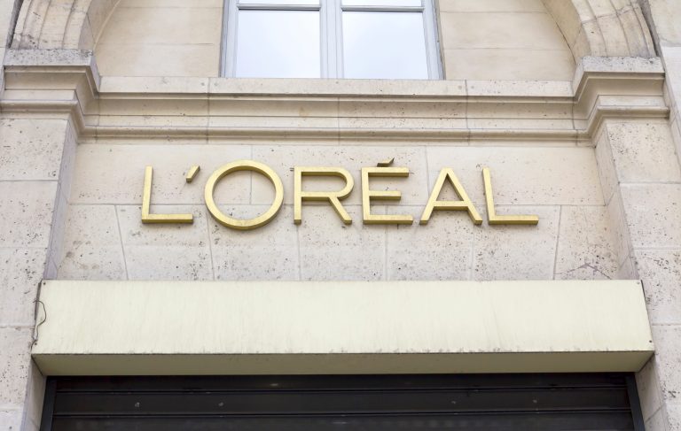 L’Oréal emette bond per 3 miliardi di euro per Kering Beauté