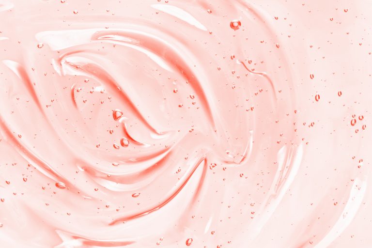 Cristalli liquidi ultra-micro in emulsione cosmetica