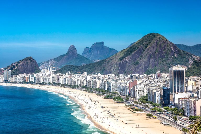 Sol de Janeiro lancia una fondazione con un impegno di 7 milioni di dollari