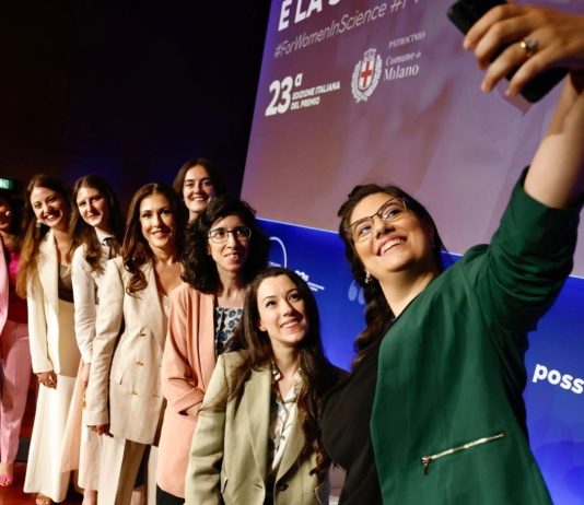 Premio L’Oréal-UNESCO For Women in Science Young Talents Italia: aperte le candidature Premio L’Oréal-UNESCO For Women in Science Young Talents Italia: aperte le candidature