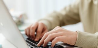 Informazioni dalle recensioni degli utenti: come gestirle Informazioni dalle recensioni degli utenti: come gestirle