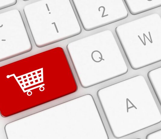 E-commerce streaming: impatto della somiglianza umana iperrealistica sull’intenzione d’acquisto E-commerce streaming: impatto della somiglianza umana iperrealistica sull’intenzione d’acquisto