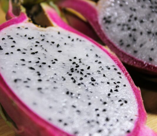 Pitaya e “sangue di drago” come potenziali ingredienti cosmetici Pitaya e “sangue di drago” come potenziali ingredienti cosmetici