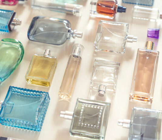 Aptar tra microincapsulazione, formule ibride e fragranze senz’alcol Aptar tra microincapsulazione, formule ibride e fragranze senz’alcol