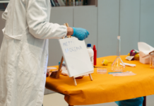 Cosmetici BRO: il progetto educativo di Cosmetica Italia ha raggiunto oltre 600 scuole Cosmetici BRO: il progetto educativo di Cosmetica Italia ha raggiunto oltre 600 scuole