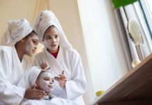 Cosmetorexia: i rischi della ricerca di una pelle perfetta Cosmetorexia: i rischi della ricerca di una pelle perfetta