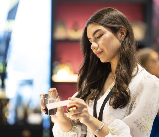 La profumeria artistica alla Milano Beauty Week 2026 con Esxence Boutique La profumeria artistica alla Milano Beauty Week 2026 con Esxence Boutique