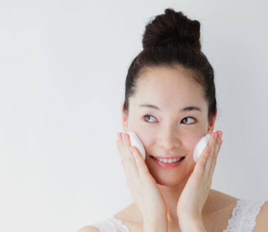 Macquarie acquisisce Hwasung Cosmetics e Nowcos: l’investimento nella K-beauty Macquarie acquisisce Hwasung Cosmetics e Nowcos: l’investimento nella K-beauty