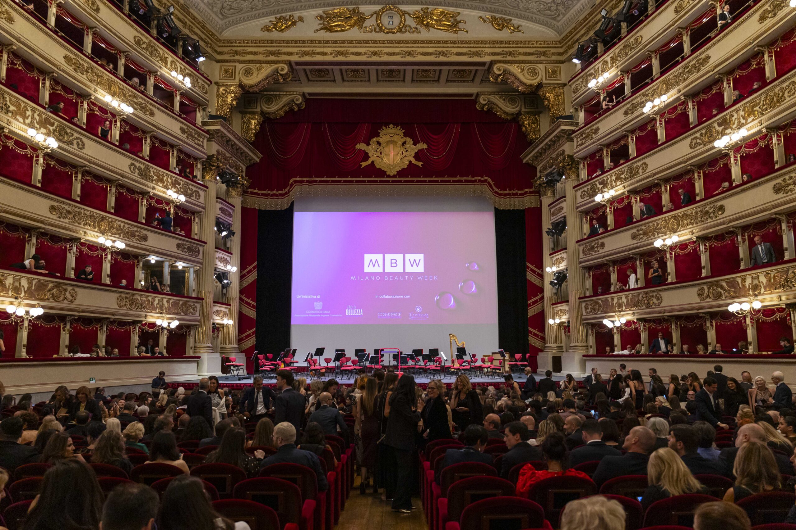 Milano Beauty Week 2026: presenze in aumento del 32% Milano Beauty Week 2026: presenze in aumento del 32%