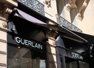 Guerlain L’Heure Bleue 2026: il nuovo profumo firmato da Delphine Jelk Guerlain L’Heure Bleue 2026: il nuovo profumo firmato da Delphine Jelk